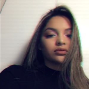 Meet your Posher, Ivette